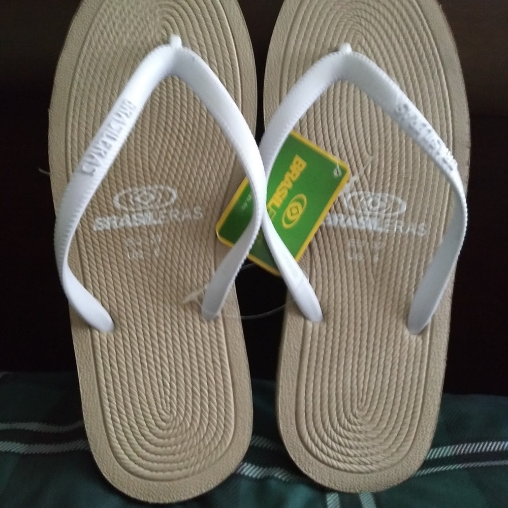 Flip flops - Picture 2 of 4